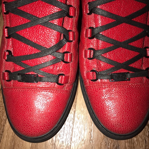 Balenciaga Arena Red stingray Sneaker. Size US13 - Picture 6 of 8